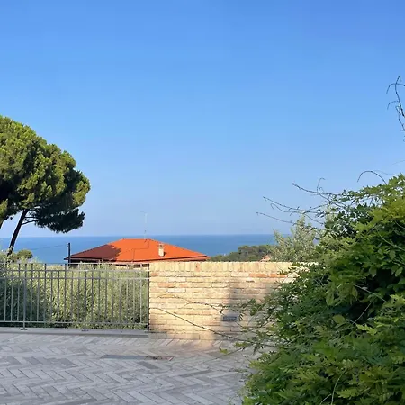 La Bouganvillea Francavilla Al Mare Exterior photo